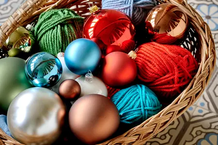 De kerstkleuren van dit jaar: van klassiek rood tot felroze!